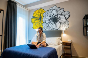 ASTARE -short lets in bari carrassi-